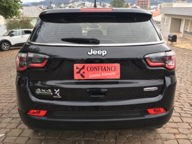 JEEP COMPASS 2.0 16V DIESEL LONGITUDE 4X4 AUTOMÁTICO 2017/2017 COMPLETO VEÍCULOS GUAPORÉ / Carros no Vale