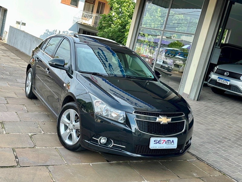 CHEVROLET CRUZE SPORT6 LTZ 1.8 2012/2013 SÉTIMA VEÍCULOS GUAPORÉ / Carros no Vale