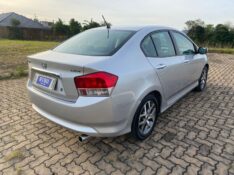 HONDA CITY SEDAN EX /2011 RT 811 VEÍCULOS ARROIO DO MEIO / Carros no Vale