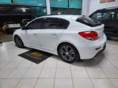 CHEVROLET CRUZE HATCH LTZ 1.8 2014/2015 TS VEÍCULOS ANTA GORDA / Carros no Vale