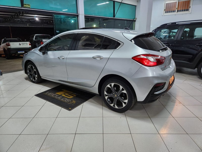 CHEVROLET CRUZE 1.4 LTZ SPORT6 TURBO AT 2018/2018 TS VEÍCULOS ANTA GORDA / Carros no Vale