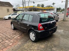 RENAULT CLIO 1.0 CAMPUS 16V FLEX 4P MANUAL 2010/2010 AR MULTIMARCAS VENÂNCIO AIRES / Carros no Vale