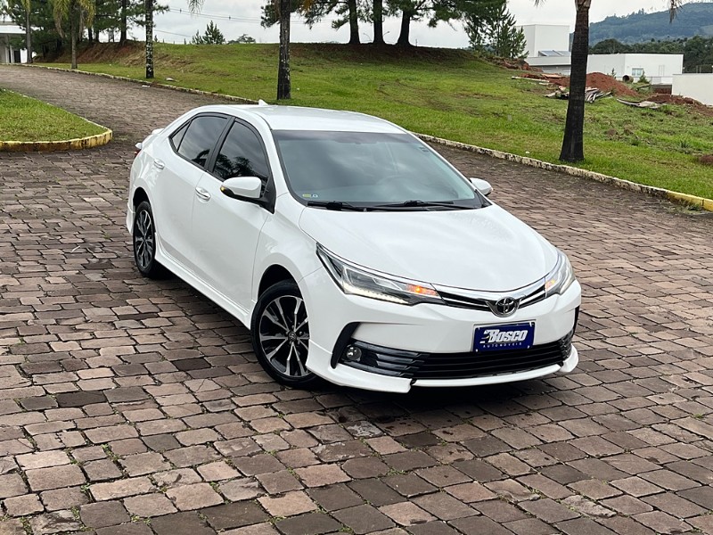 TOYOTA COROLLA 2.0 XRS 16V FLEX 4P AUTOMÁTICO 2018/2019 BOSCO AUTOMÓVEIS GUAPORÉ / Carros no Vale