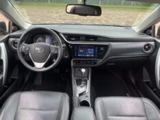 TOYOTA COROLLA 2.0 XRS 16V FLEX 4P AUTOMÁTICO 2018/2019 BOSCO AUTOMÓVEIS GUAPORÉ / Carros no Vale