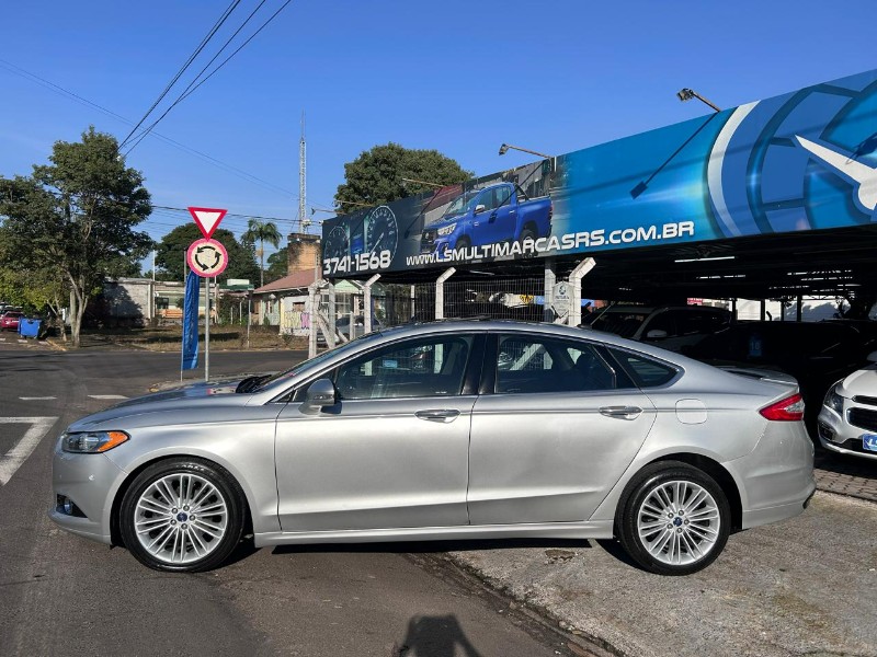 FORD FUSION TITANIUM 2.0 GTDI ECO AWD AUT 2016/2016 LS MULTIMARCAS VENÂNCIO AIRES / Carros no Vale