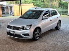 VOLKSWAGEN GOL 1.0 12V 2020 2019/2020 RICARDO VEÍCULOS TEUTÔNIA / Carros no Vale