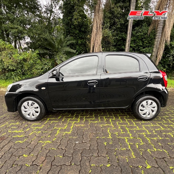 TOYOTA ETIOS 1.3 X 2018/2018 ELY AUTOMÓVEIS LAJEADO / Carros no Vale