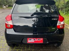 TOYOTA ETIOS 1.3 X 2018/2018 ELY AUTOMÓVEIS LAJEADO / Carros no Vale