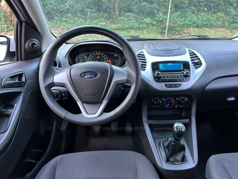 FORD KA 1.5 SE SEDAN 12V 2020/2020 KASPER VEÍCULOS DOIS IRMÃOS / Carros no Vale