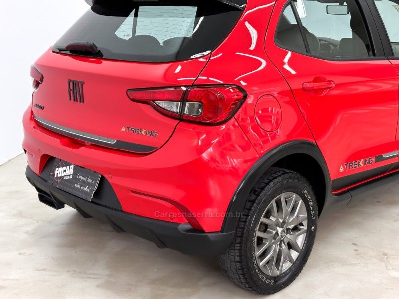 FIAT ARGO 1.3 8V TREKKING 2020/2020 FOCAR VEÍCULOS CAXIAS DO SUL / Carros no Vale