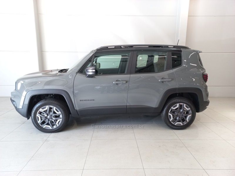 JEEP RENEGADE 1.3 TRAILHAWK T270 16V TURBO 4×4 2024/2025 ÓTIMA CAR FLORES DA CUNHA / Carros no Vale