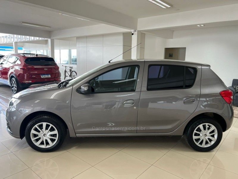 RENAULT SANDERO 1.0 ZEN 12V 2021/2022 CIMIRRO AUTOMÓVEIS TAQUARA / Carros no Vale