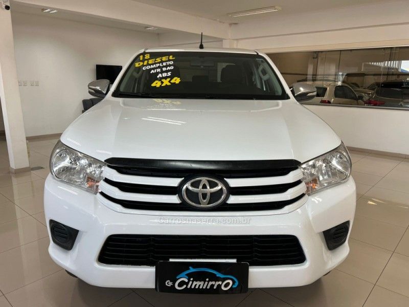 TOYOTA HILUX 2.8 4X4 CD 8V 2018/2018 CIMIRRO AUTOMÓVEIS TAQUARA / Carros no Vale