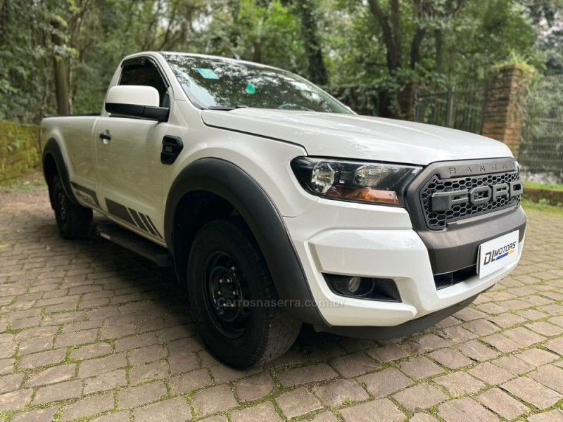 FORD RANGER 2.2 XL 4X4 CS 16V 2019/2019 DL MOTORS LAJEADO / Carros no Vale