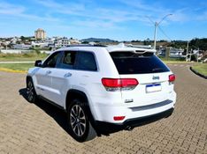 JEEP CHEROKEE 3.0 LIMITED TURBO 2018/2018 DL MOTORS LAJEADO / Carros no Vale