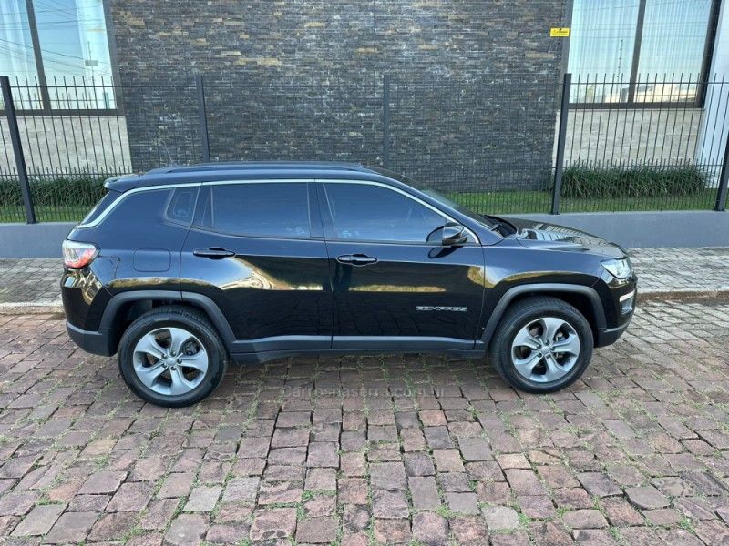 JEEP COMPASS 2.0 16V LONGITUDE 4X4 2018/2018 DL MOTORS LAJEADO / Carros no Vale