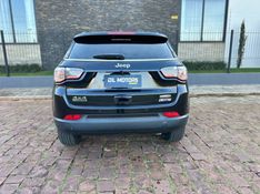 JEEP COMPASS 2.0 16V LONGITUDE 4X4 2018/2018 DL MOTORS LAJEADO / Carros no Vale