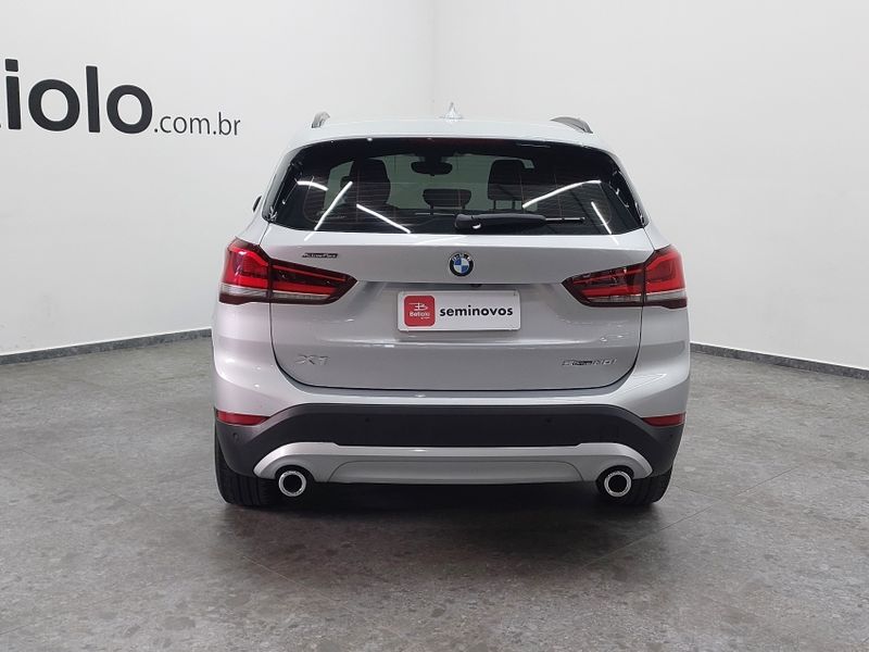 BMW X1 XDRIVE 2.0 TURBO FLEX 2021 2021/2021 BETIOLO NOVOS E SEMINOVOS LAJEADO / Carros no Vale