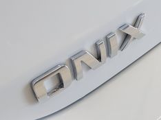 Chevrolet Onix LT 1.0 TB 2022/2023 BETIOLO NOVOS E SEMINOVOS LAJEADO / Carros no Vale