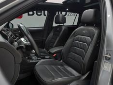 Volkswagen Tiguan ALLSPACE R-LINE 2.0 350 TSI 4X4 2019/2020 BETIOLO NOVOS E SEMINOVOS LAJEADO / Carros no Vale