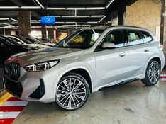 BMW X1 M SPORT / 0KM /FACELIFT 2024/2025 CASTELLAN E TOMAZONI MOTORS CAXIAS DO SUL / Carros no Vale