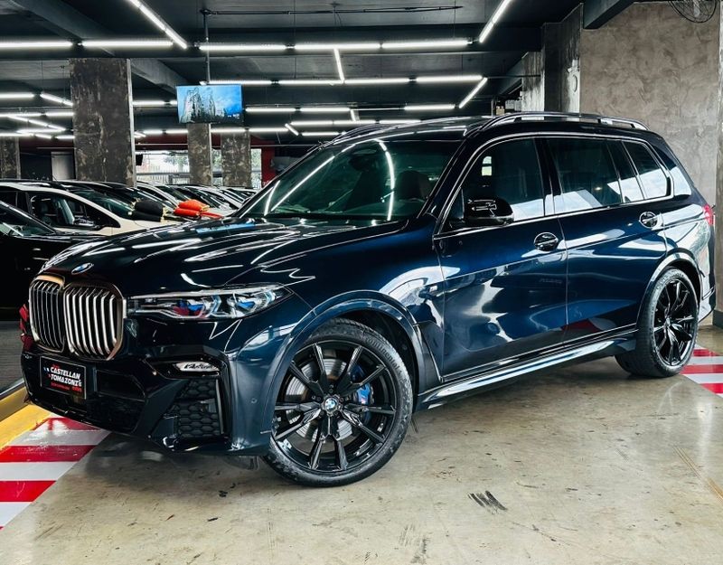 BMW X7 4.4 V8 M50 / 33.000 KM / NOVÍSSIMA 2021/2021 CASTELLAN E TOMAZONI MOTORS CAXIAS DO SUL / Carros no Vale