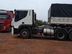 Iveco Stralis NR 570-S41T 3-Eixos 2010/2010 CAMINHÕES & CAMIONETAS PASSO FUNDO / Carros no Vale