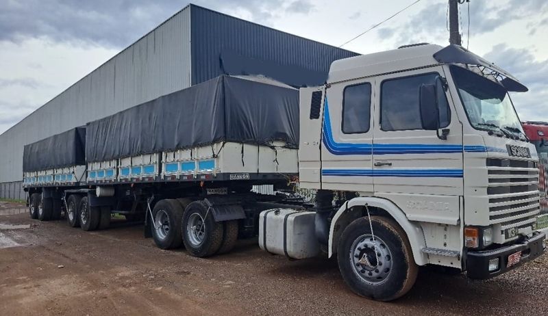 Scania 113 T-113 H 360 6×2 2p + Bi Trem Randon 1995/1995 CAMINHÕES & CAMIONETAS PASSO FUNDO / Carros no Vale