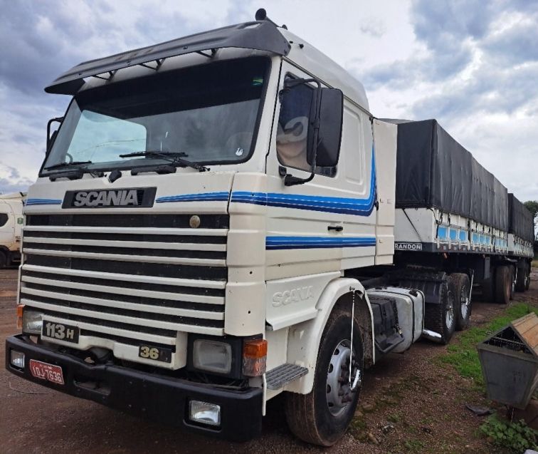 Scania 113 T-113 H 360 6×2 2p + Bi Trem Randon 1995/1995 CAMINHÕES & CAMIONETAS PASSO FUNDO / Carros no Vale