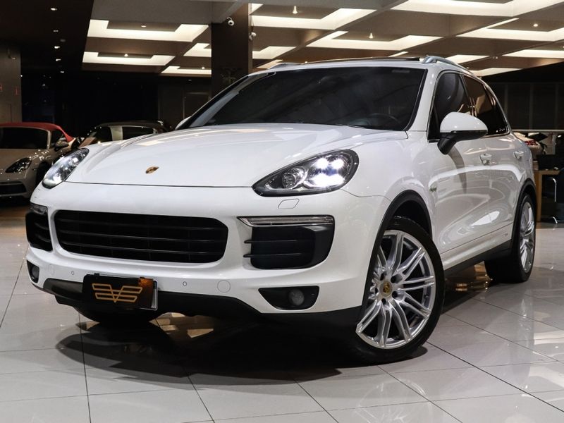 Porsche Cayenne S 3.0 E-Hybrid 2016/2017 VIA BELLA VEÍCULOS ESPECIAIS CAXIAS DO SUL / Carros no Vale