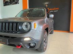 JEEP Renegade TRAILHAWK AT D 2018/2018 VINTAGE VEÍCULOS CAXIAS DO SUL / Carros no Vale