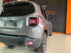 JEEP Renegade TRAILHAWK AT D 2018/2018 VINTAGE VEÍCULOS CAXIAS DO SUL / Carros no Vale