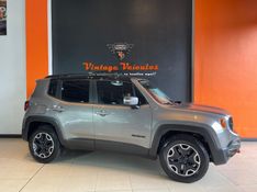 JEEP Renegade TRAILHAWK AT D 2018/2018 VINTAGE VEÍCULOS CAXIAS DO SUL / Carros no Vale