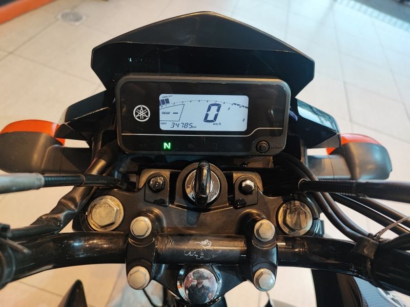 Yamaha Ybr 150 FACTOR E 2016/2017 VINTAGE VEÍCULOS CAXIAS DO SUL / Carros no Vale