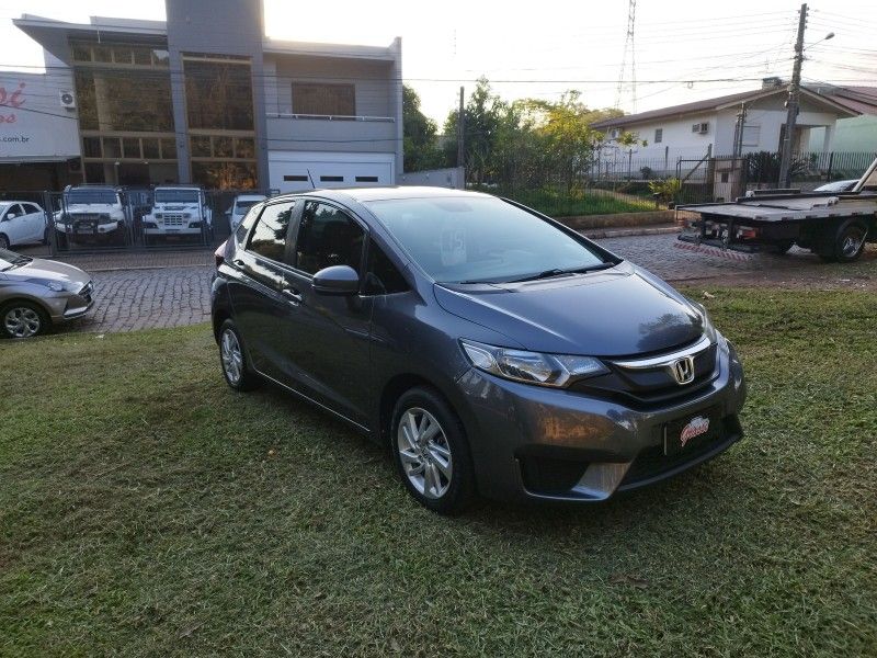 Honda FIT LX 1.5 2015 GRASSI VEÍCULOS LAJEADO / Carros no Vale