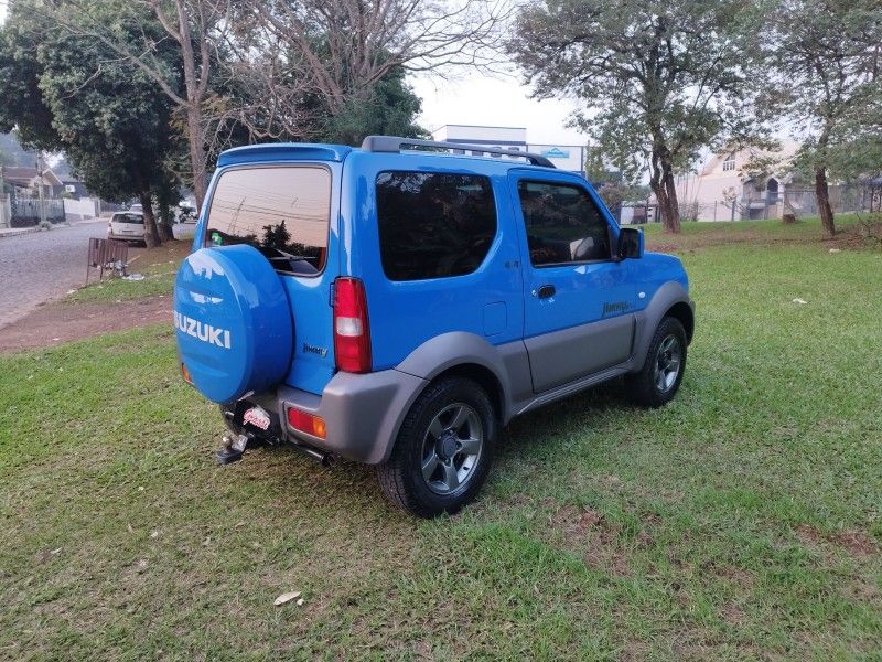 Suzuki JIMNY 4ALL 2019 GRASSI VEÍCULOS LAJEADO / Carros no Vale