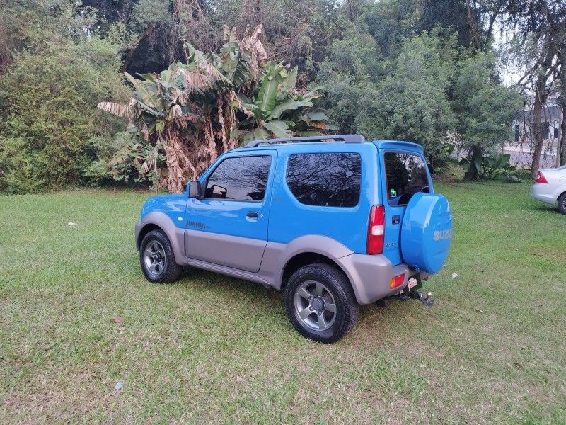 Suzuki JIMNY 4ALL 2019 GRASSI VEÍCULOS LAJEADO / Carros no Vale