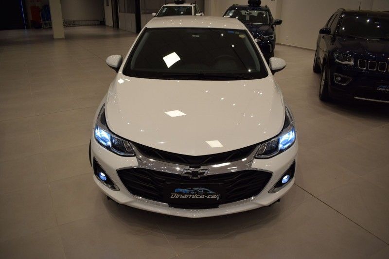 Chevrolet CRUZE SEDAN LT 1.4 TURBO 2022 DINAMICA-CAR VENÂNCIO AIRES / Carros no Vale