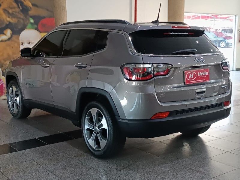 Jeep COMPASS LONGITUDE 2.0 2018 HÉLIO AUTOMÓVEIS LAJEADO / Carros no Vale