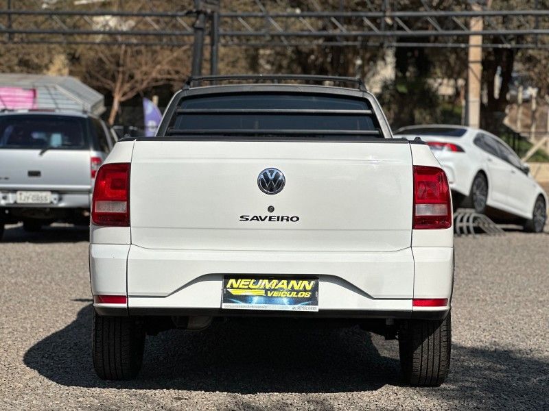 Volkswagen SAVEIRO TRENDLINE 1.6 8V 2020 NEUMANN VEÍCULOS ARROIO DO MEIO / Carros no Vale