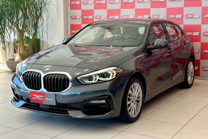 BMW 118i Sport 1.5 TB 12V 2020/2020 PC VEÍCULOS SANTA CRUZ DO SUL / Carros no Vale