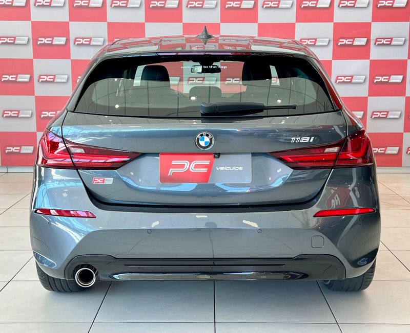 BMW 118i Sport 1.5 TB 12V 2020/2020 PC VEÍCULOS SANTA CRUZ DO SUL / Carros no Vale