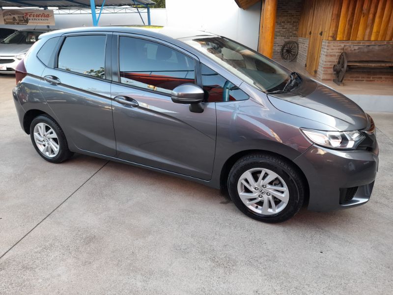 Honda FIT LX 1.5 2015 FERREIRA VEÍCULOS VENÂNCIO AIRES / Carros no Vale