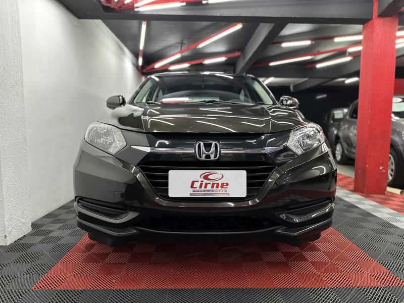 Honda HR-V LX 1.8 Flexone 16V 2018/2018 CIRNE AUTOMÓVEIS SANTA MARIA / Carros no Vale