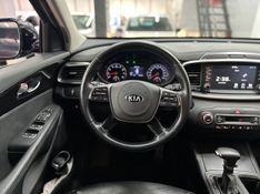 KIA Sorento 2.4 16V 4×4 2018/2019 CIRNE AUTOMÓVEIS SANTA MARIA / Carros no Vale