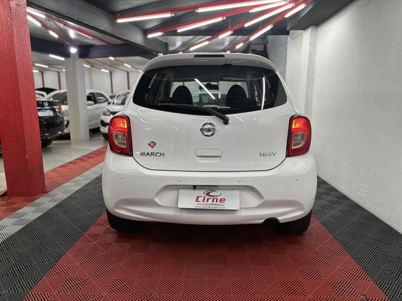 Nissan MARCH SV 1.6 16V FlexStart Mec. 2018/2019 CIRNE AUTOMÓVEIS SANTA MARIA / Carros no Vale