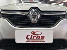 Renault SANDERO STEPWAY 1.6 16V 2017/2018 CIRNE AUTOMÓVEIS SANTA MARIA / Carros no Vale