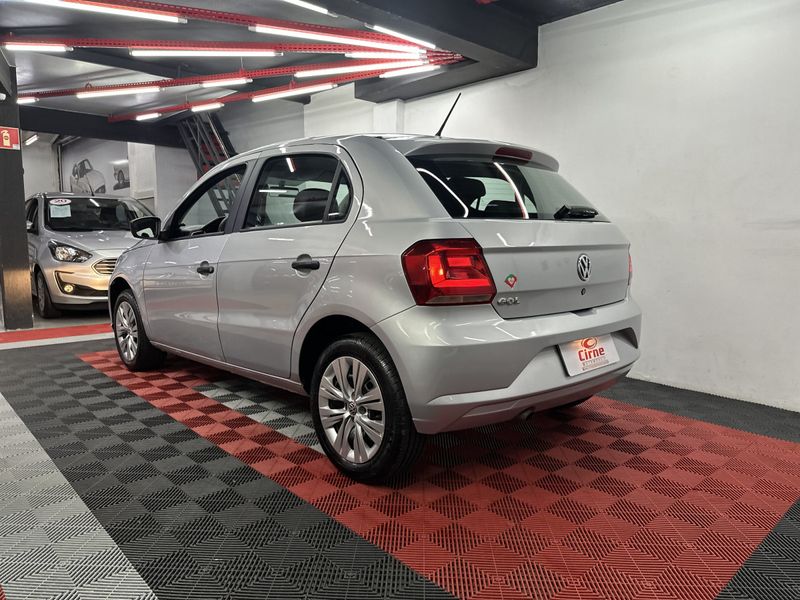 VOLKSWAGEN Gol 1.6 MSI 8V 2021/2022 CIRNE AUTOMÓVEIS SANTA MARIA / Carros no Vale