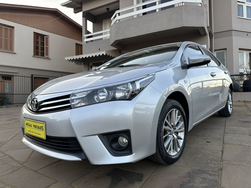 Toyota Corolla XEi 2.0 16V 2014/2015 ATUAL VEÍCULOS VISTA ALEGRE DO PRATA / Carros no Vale