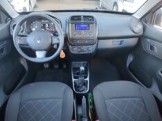 RENAULT KWID ZEN 2 /2024 CHIMA VEÍCULOS VENÂNCIO AIRES / Carros no Vale